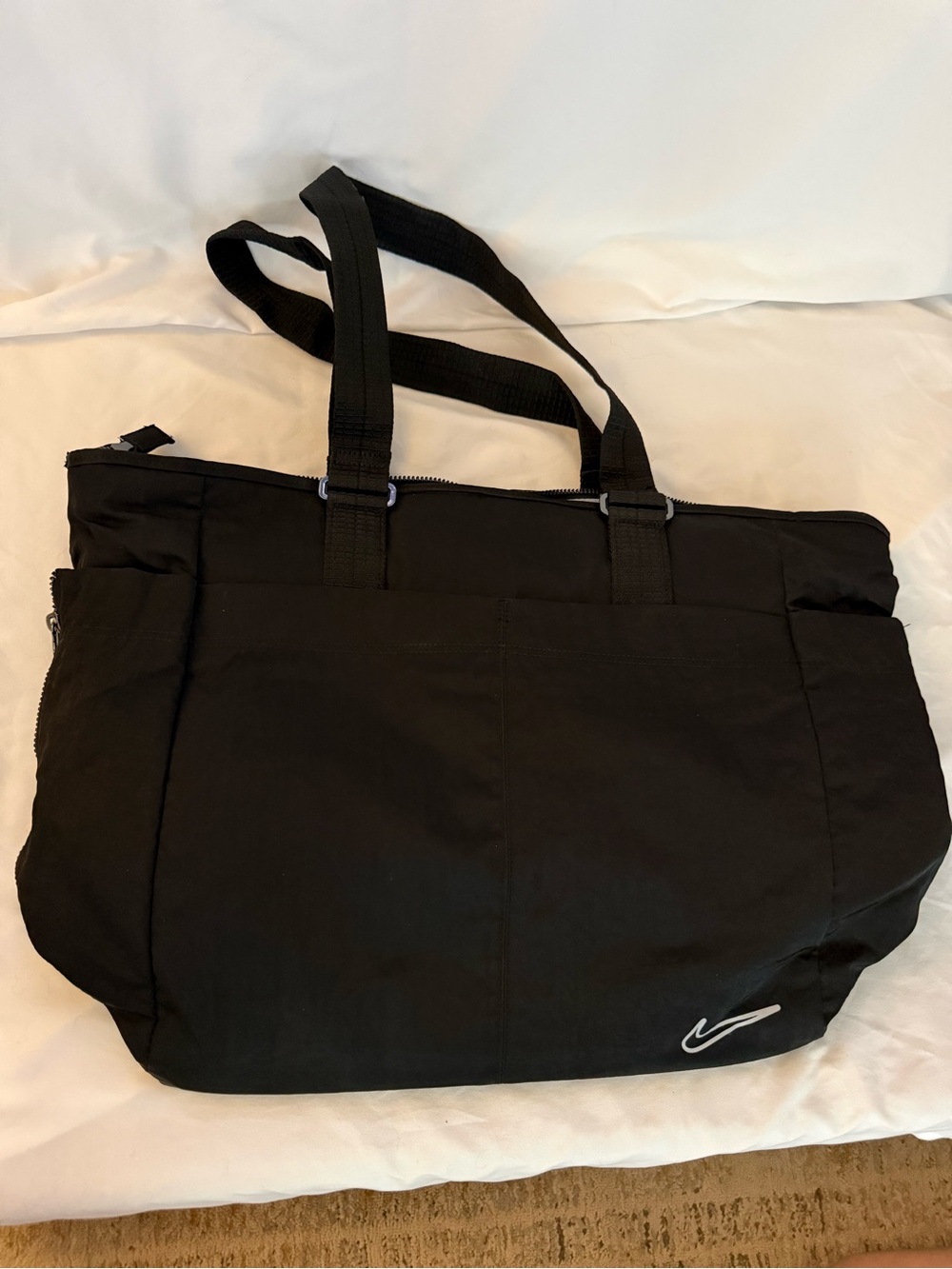 Nike One Luxe Tote 32L
